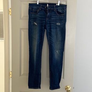 Rag & Bone “the Dre” Jean in excellent condition. Size 27